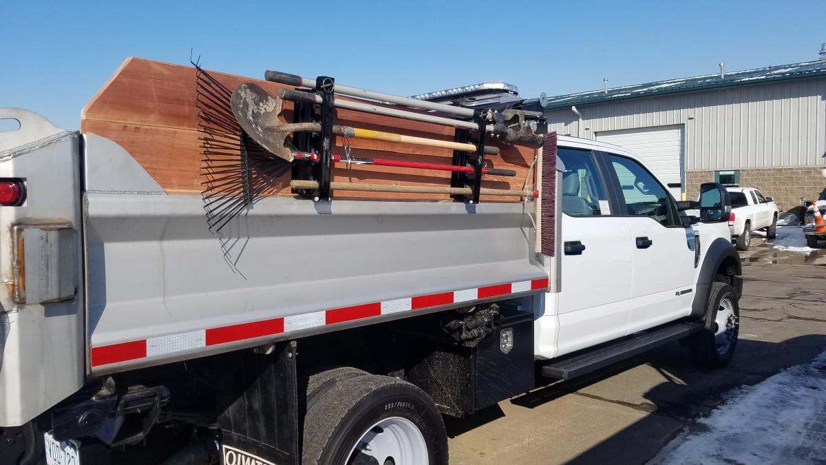 Concrete tool rack, shovel rack, rake rack, tool rack, broom rack, trailer tool rack